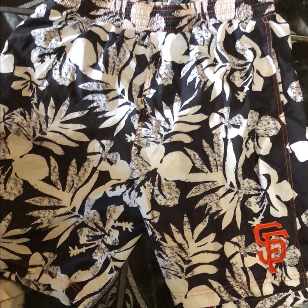 Used shorts mens